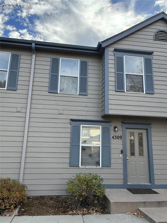 4309 Hawks Lookout Lane - Photo 1