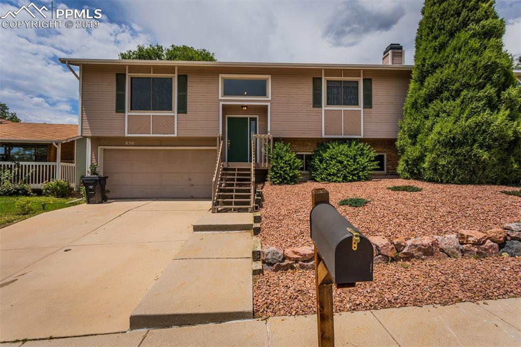 850 Columbine Avenue - Photo 1