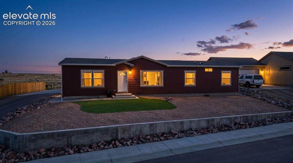 328 Arrowhead Drive - Photo 1