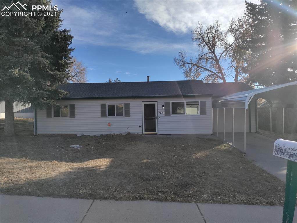 7227 Sioux Circle - Photo 1