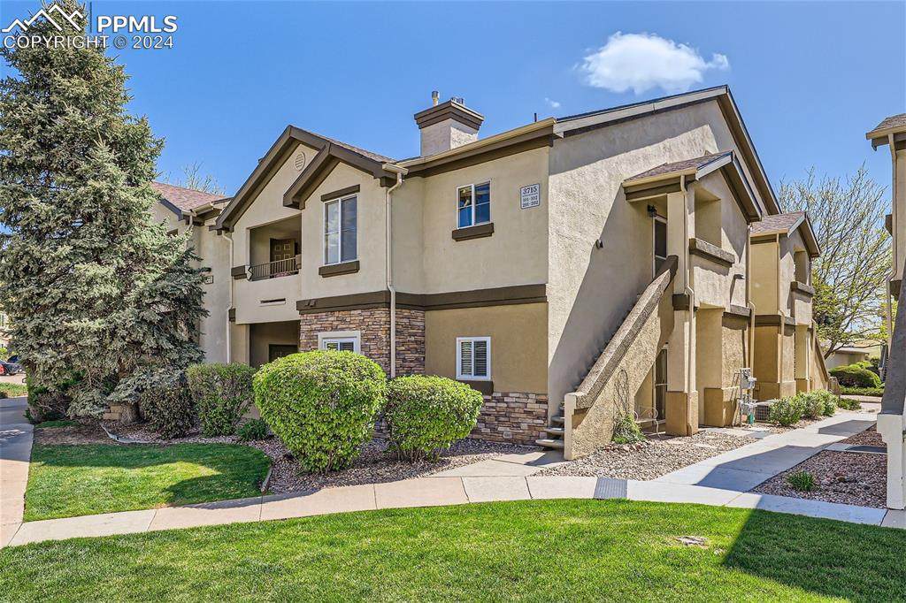 3715 Riviera Grove - Photo 1