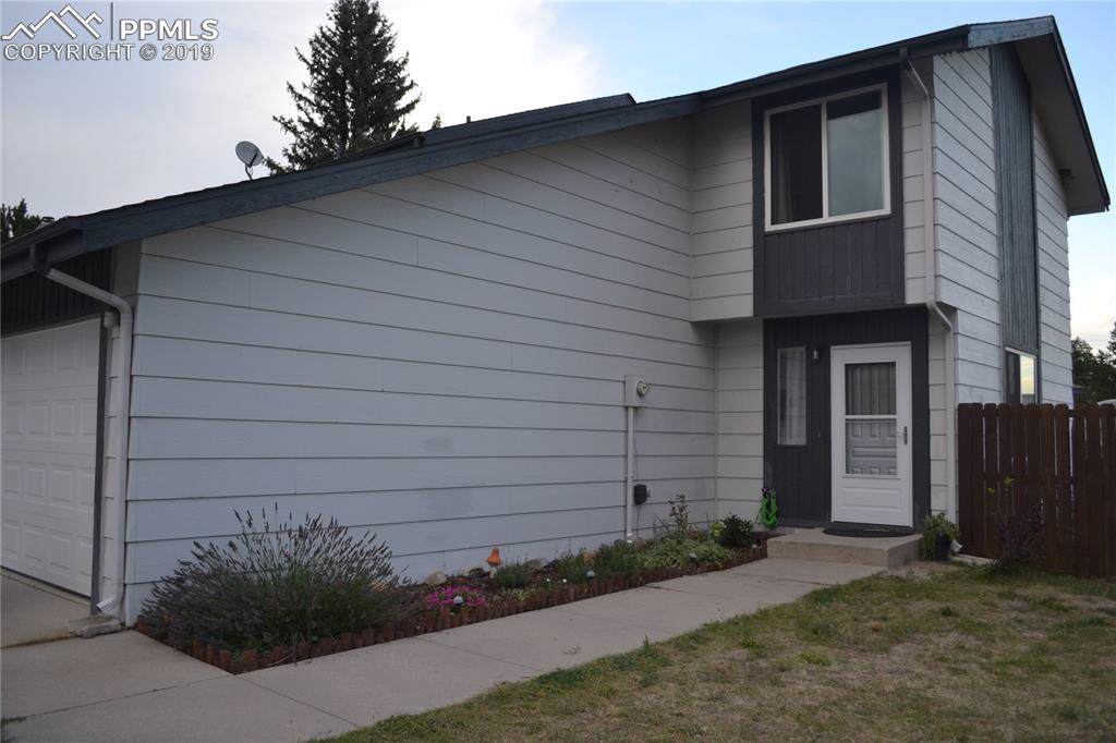 754 Century Place - Photo 1