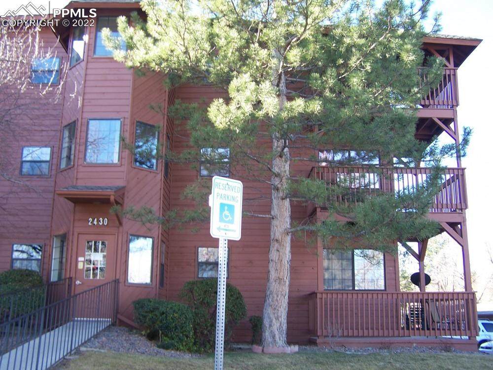 2430 Palmer Park Boulevard - Photo 1