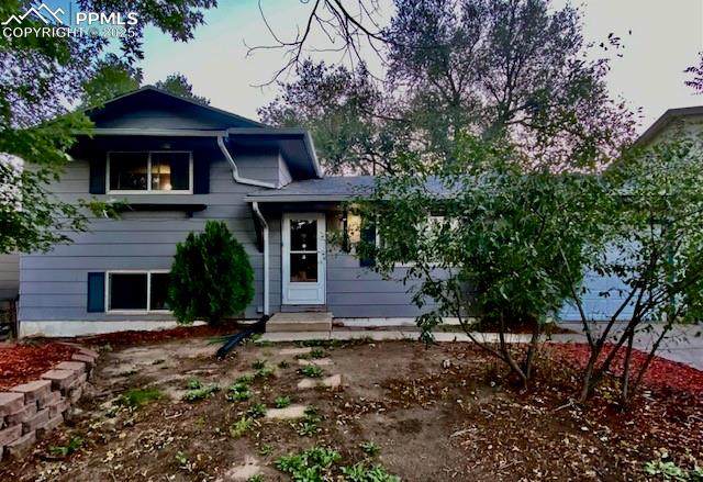 2236 Fernwood Drive - Photo 1