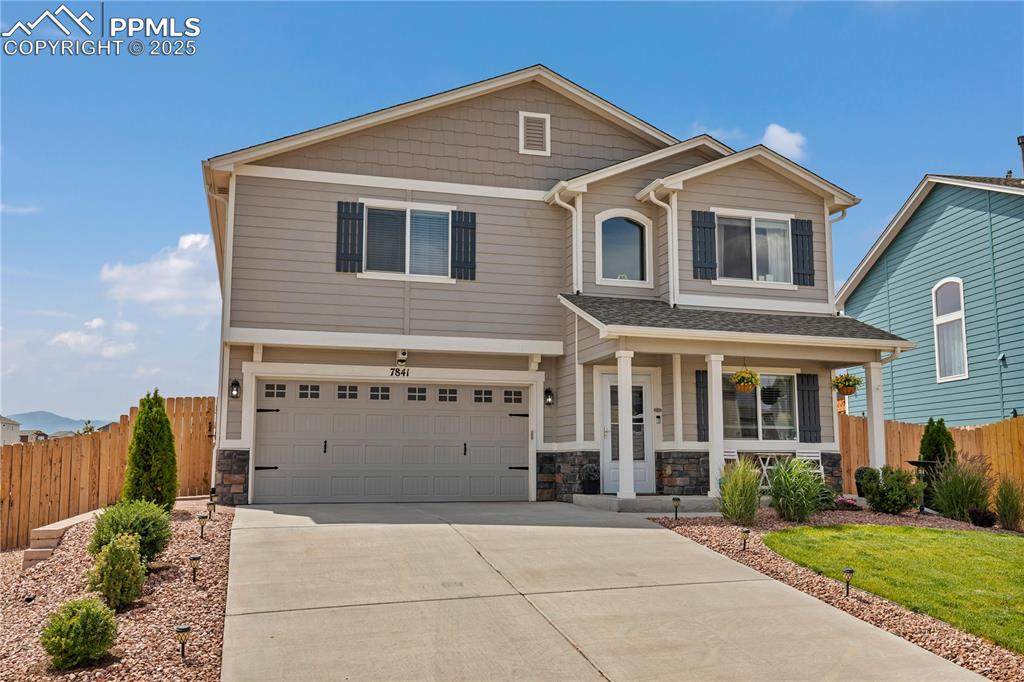 7841 Berwyn Loop - Photo 1