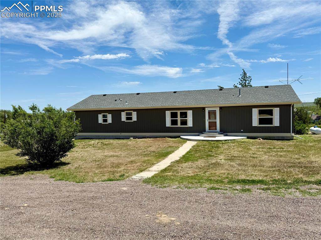 714 Pueblo Avenue - Photo 1