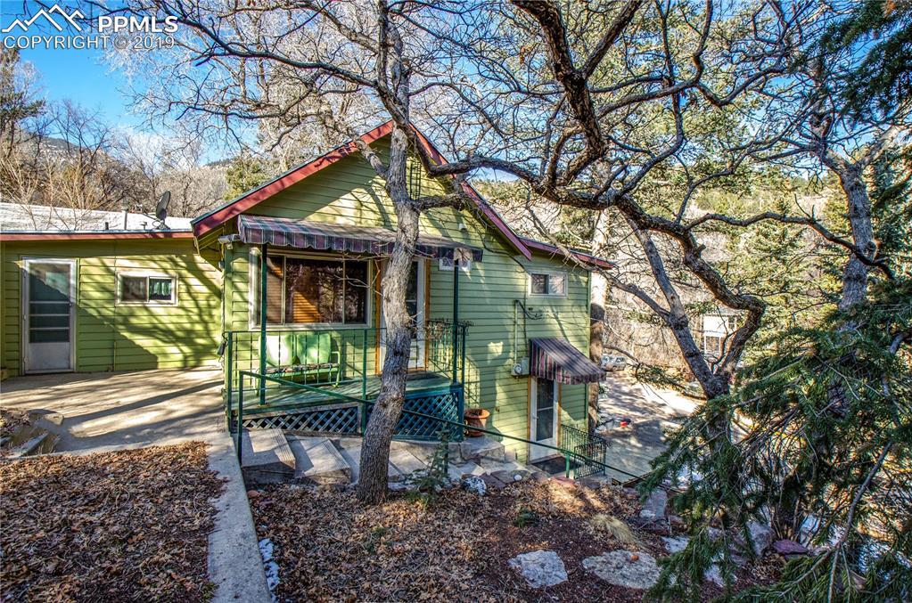 331 Ruxton Avenue - Photo 1
