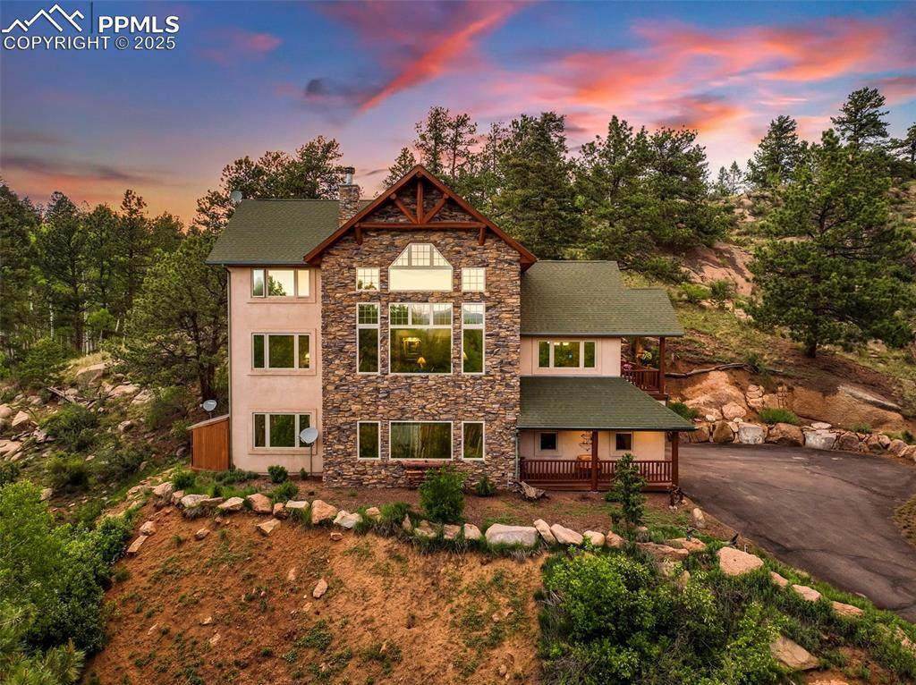 71 Crestone Circle - Photo 1