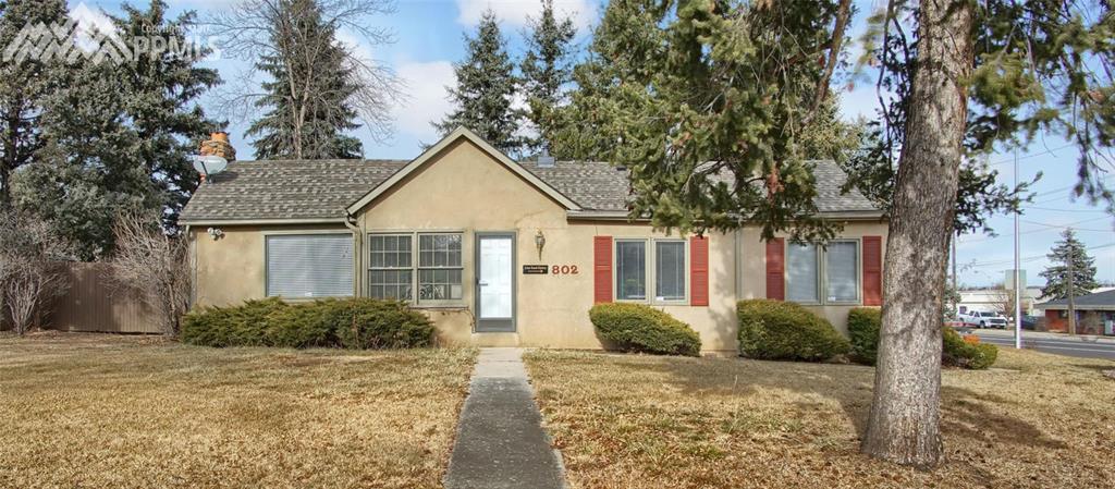 802 Cheyenne Boulevard - Photo 1