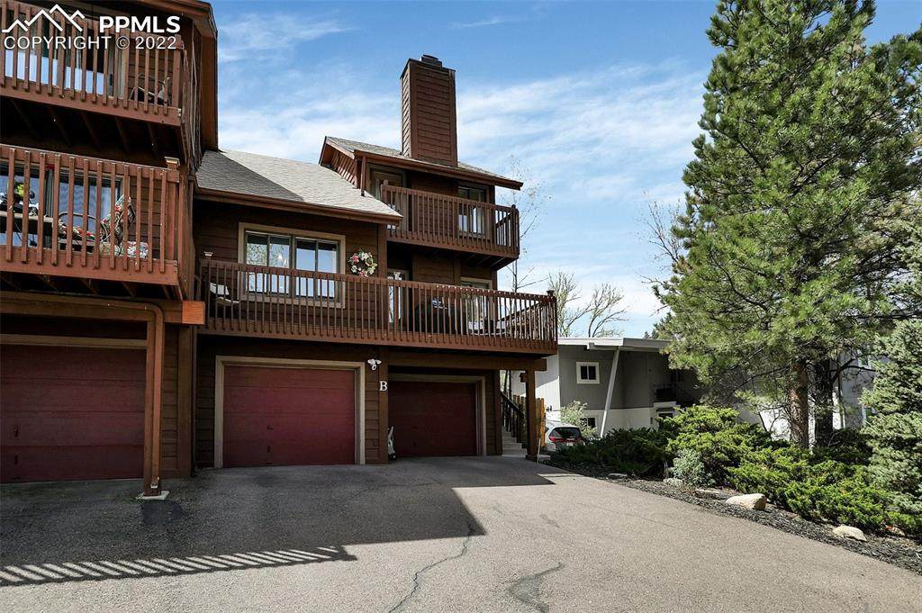 57 Newport Circle - Photo 1