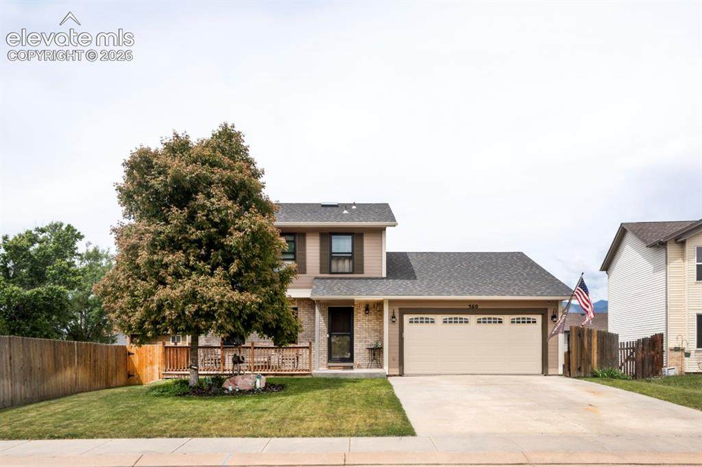 560 Camrose Court - Photo 1