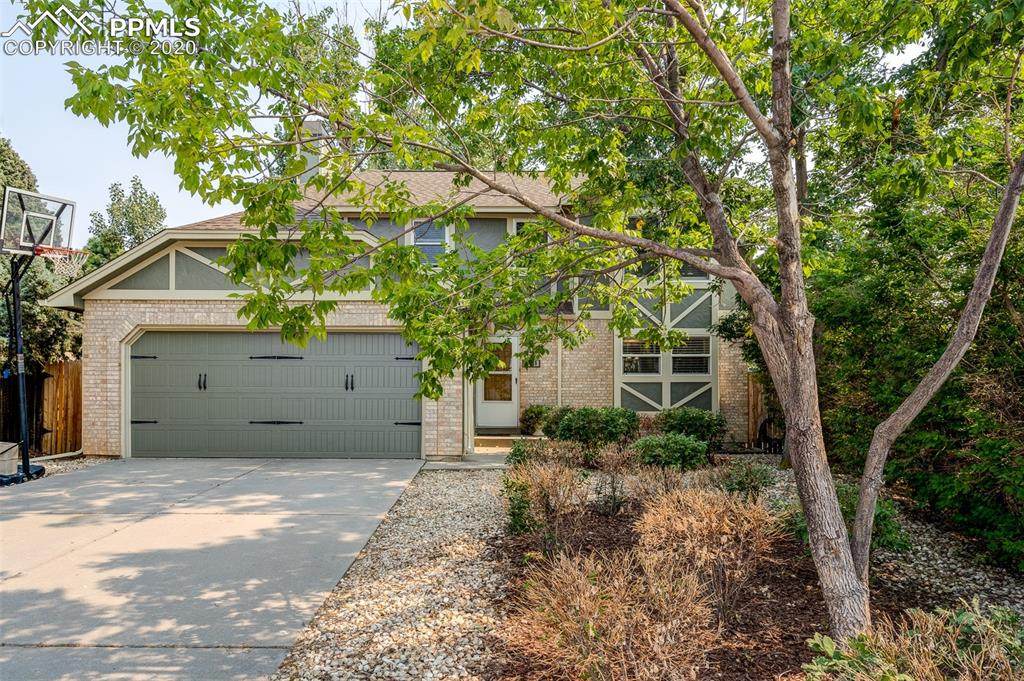8625 Pepperridge Drive - Photo 1