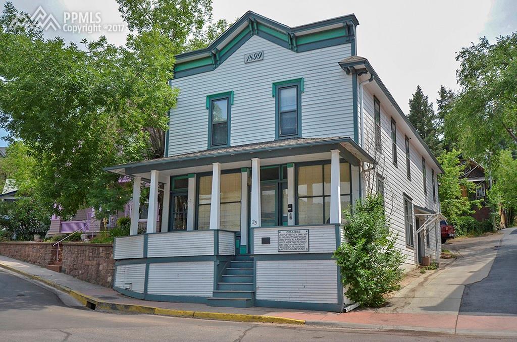 25 Ruxton Avenue - Photo 1