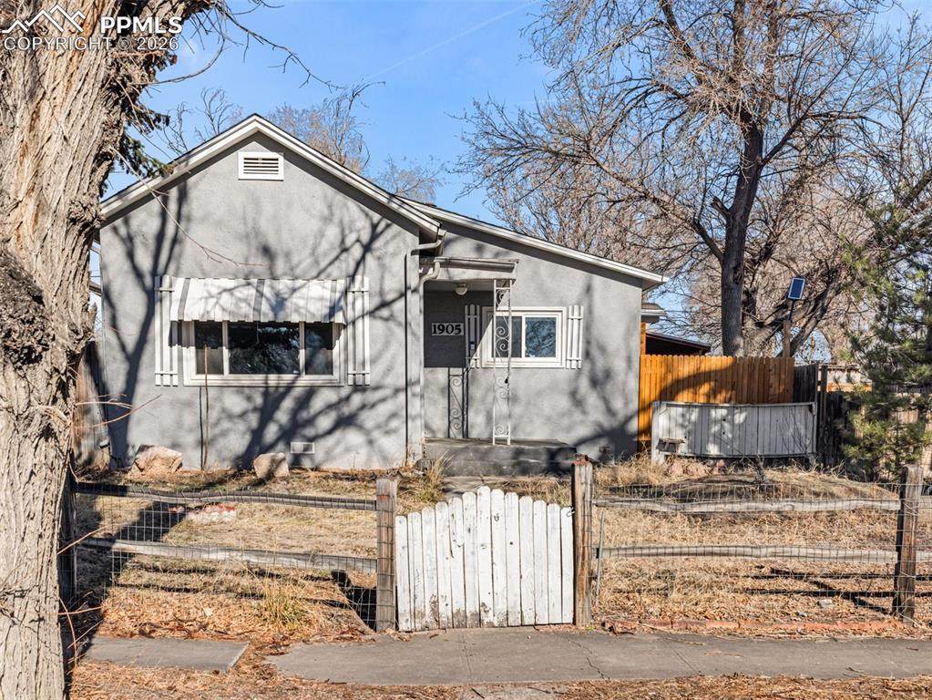 1905 8th Street - Photo 1