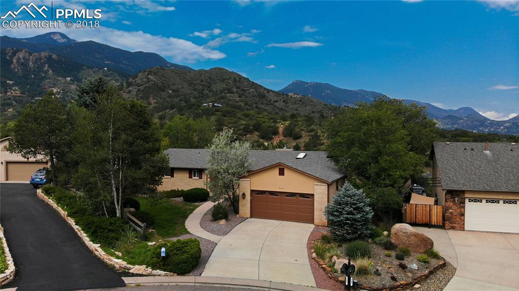 545 Crystal Hills Boulevard - Photo 1