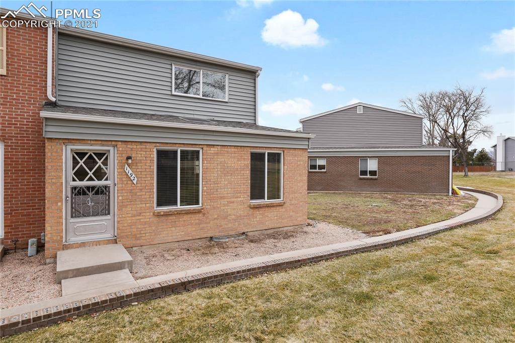 1192 Cree Drive - Photo 1