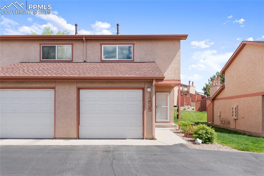 1235 Holland Park Boulevard - Photo 1