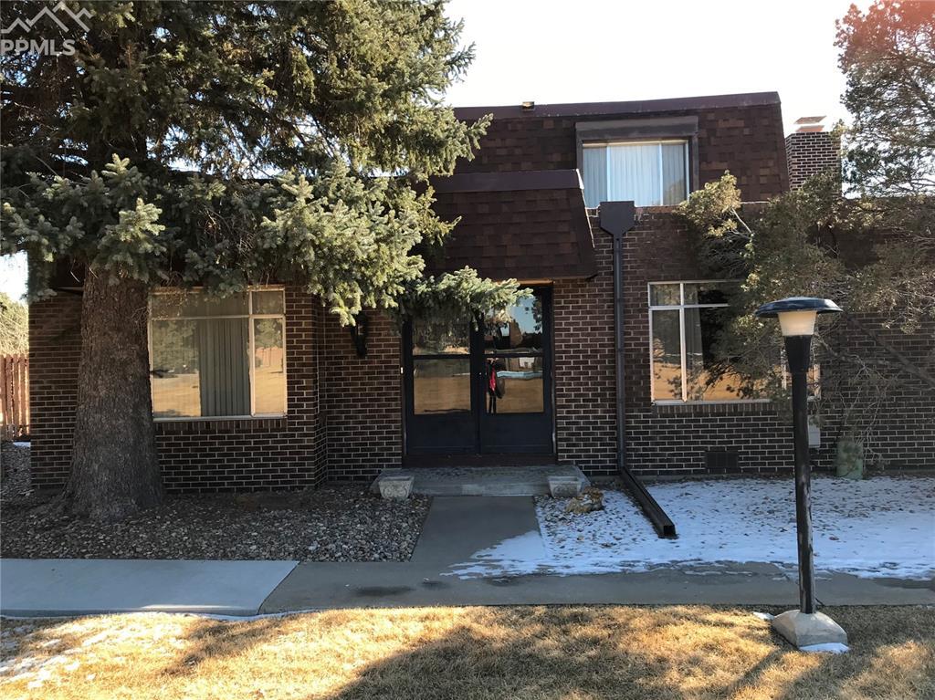 8 Villa Drive - Photo 1