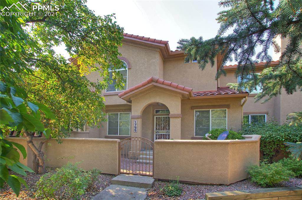 1755 Courtyard Heights - Photo 1