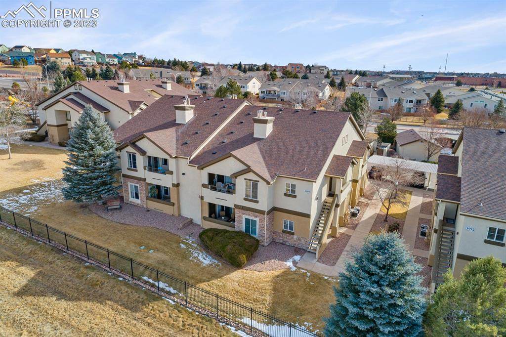 4008 Riviera Grove - Photo 1