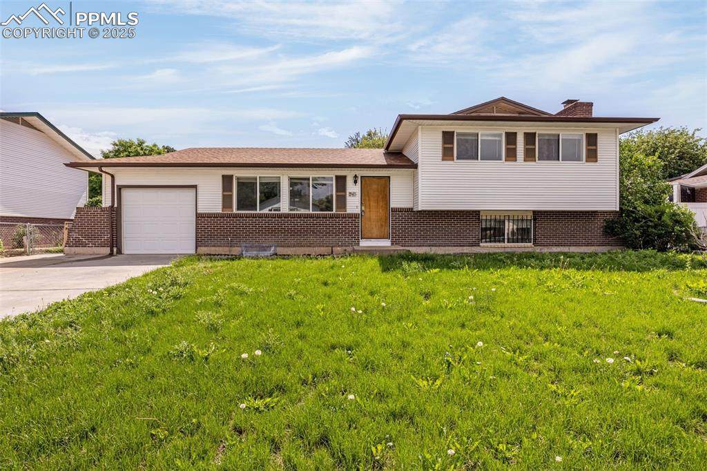 245 Dexter Street - Photo 1