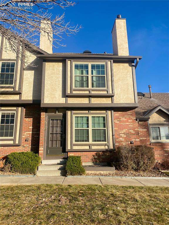 5529 Tamworth Drive - Photo 1
