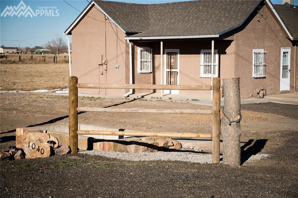 1040 27th Lane - Photo 1