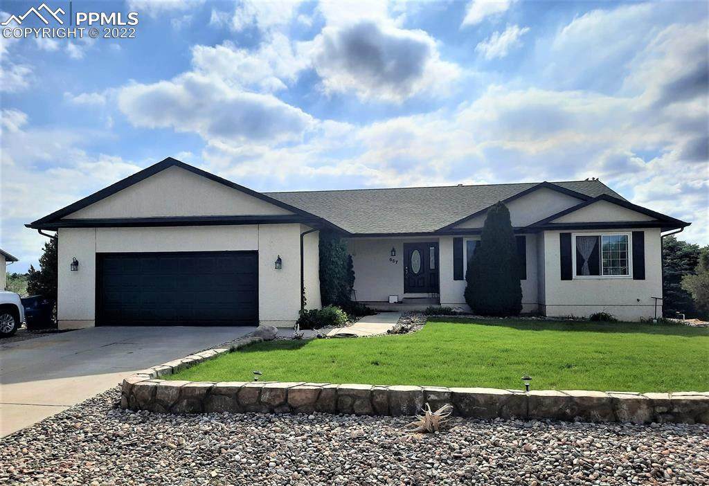 557 Hook Drive - Photo 1