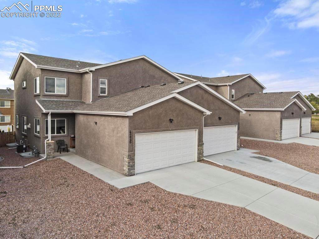4246; 4256 Orchid Street - Photo 1