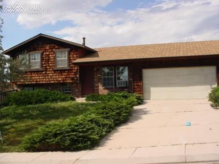 2306 Distinctive Drive - Photo 1