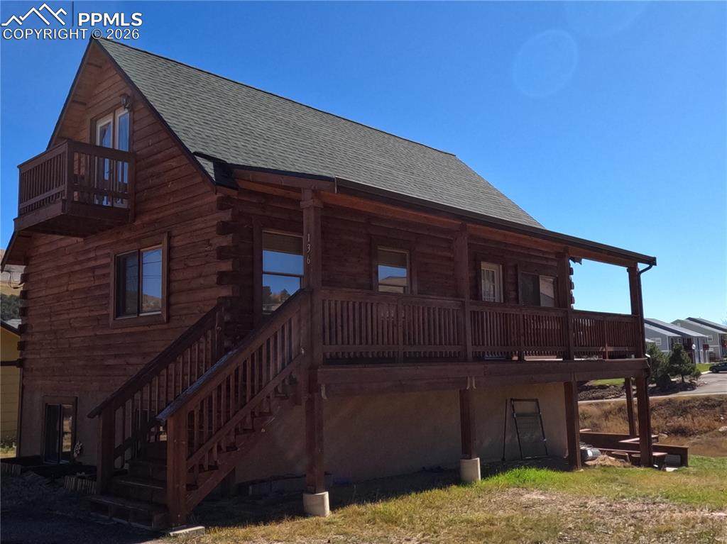 136 Thurlow Avenue - Photo 1