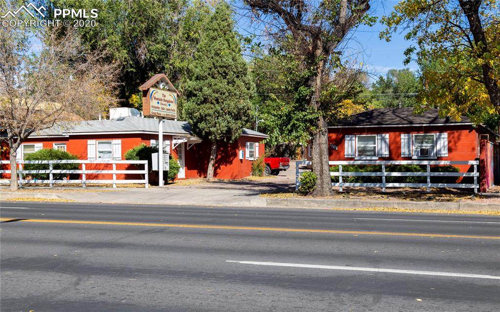 2712 Colorado Avenue - Photo 1