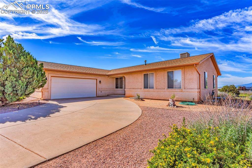 922 Saguache Drive - Photo 1