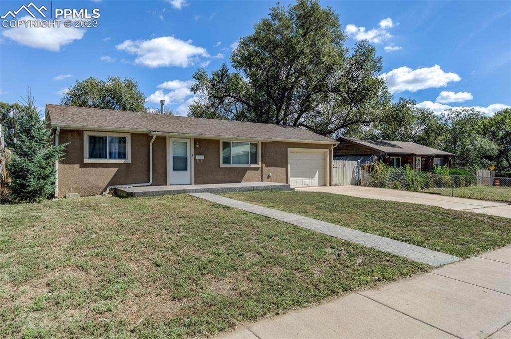 2232 Ontario Drive - Photo 1
