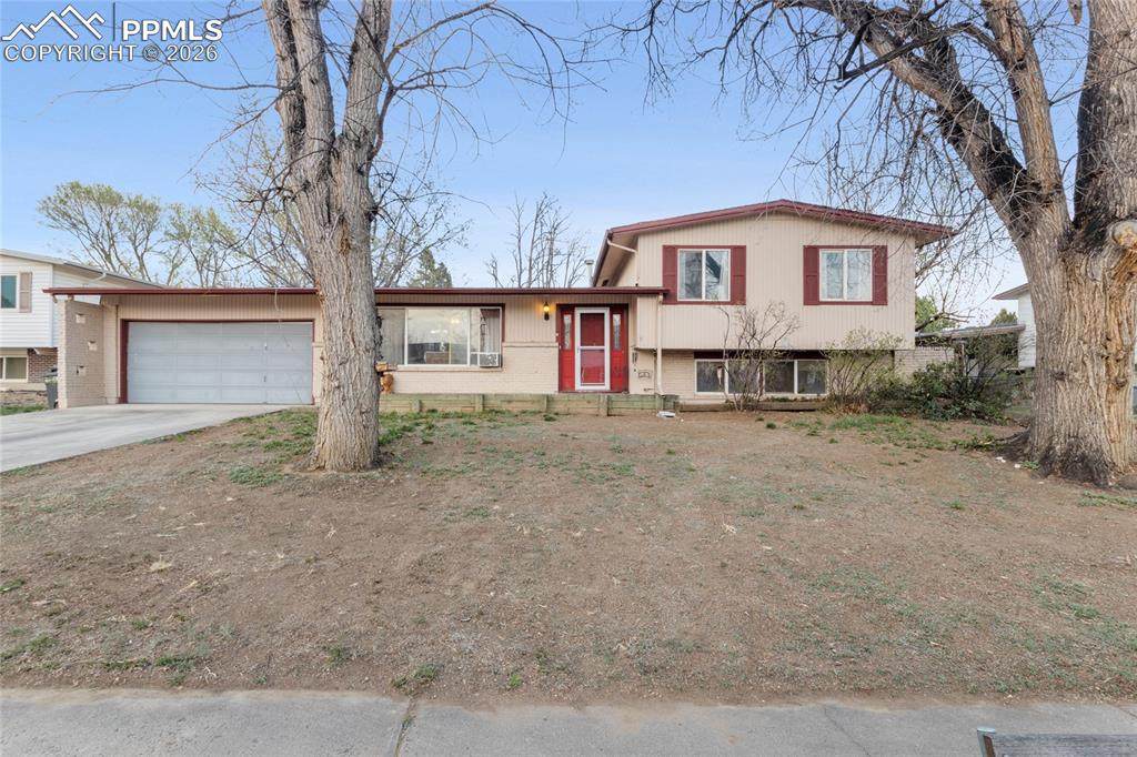 106 Catalina Place - Photo 1