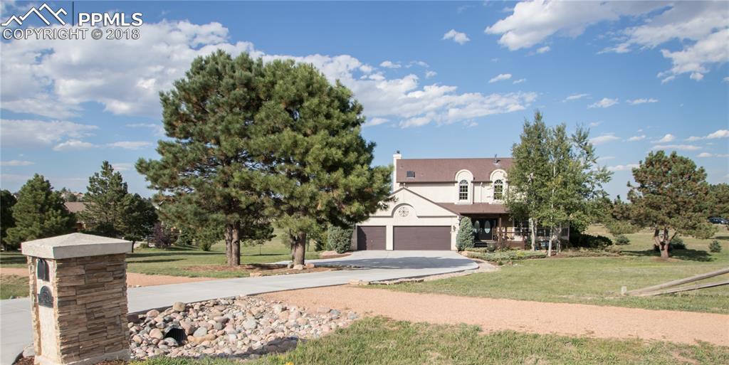 560 Kings Deer Point - Photo 1