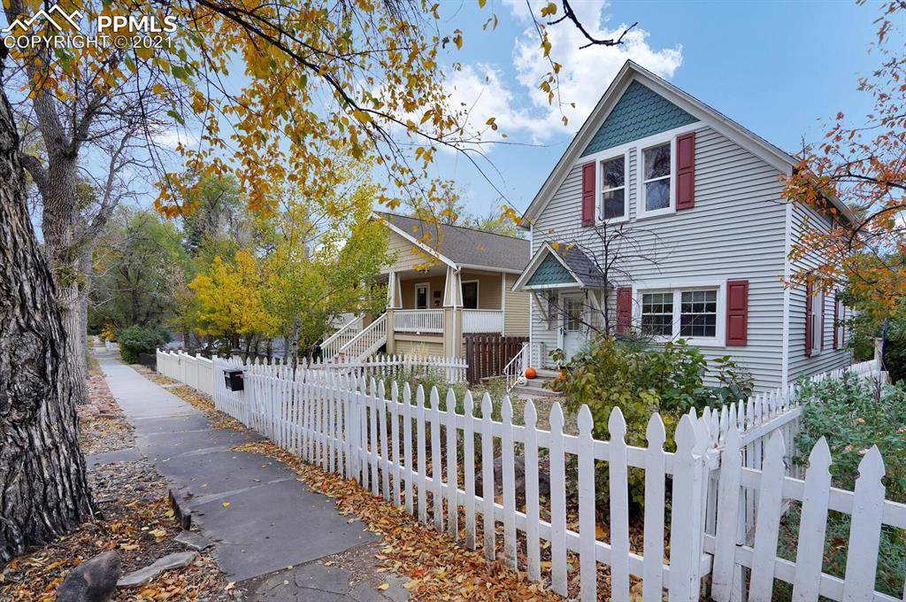 2411 Kiowa Street - Photo 1