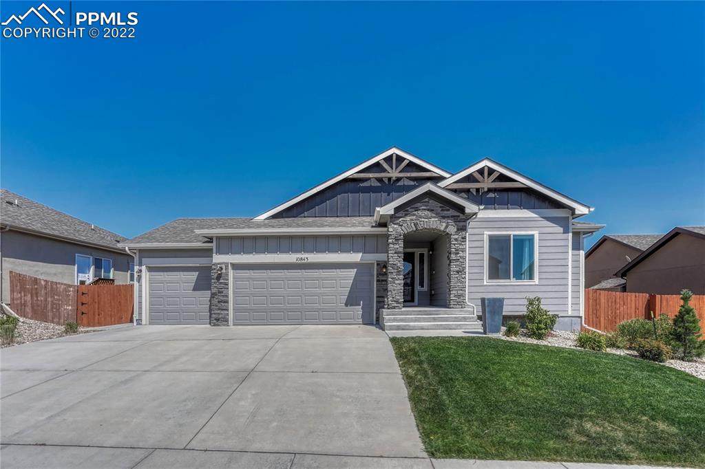10843 Checo Way - Photo 1