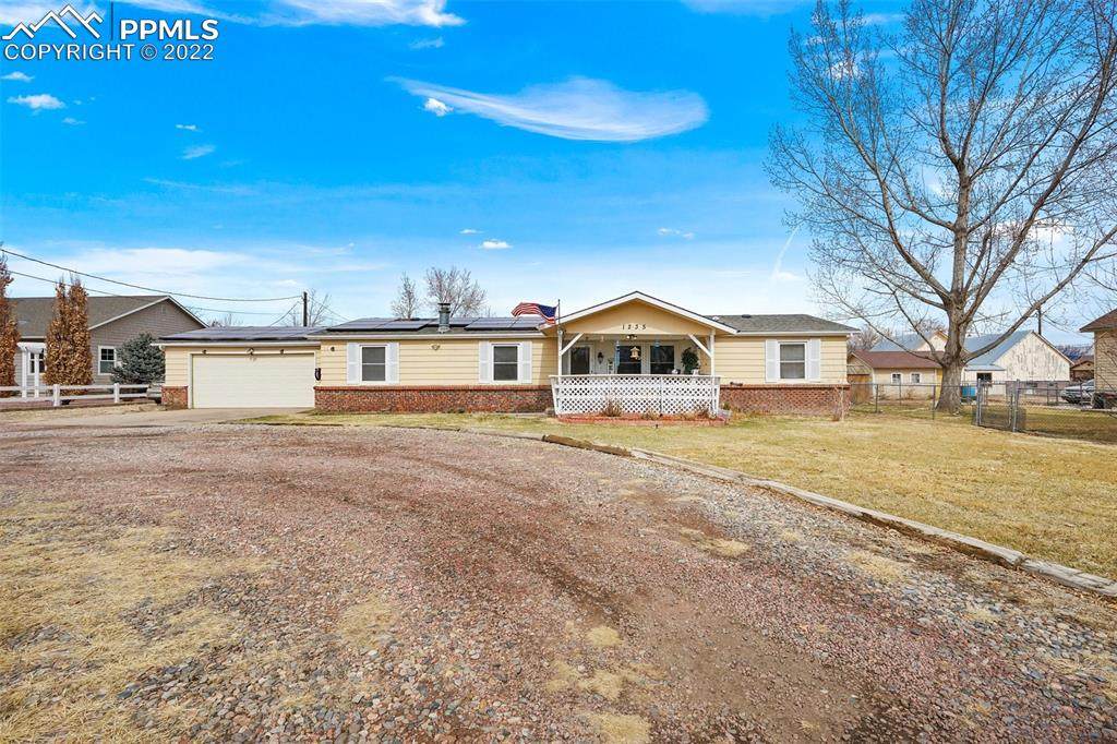 1235 Elm Avenue - Photo 1
