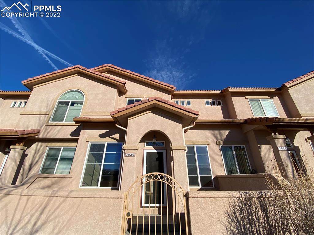7026 Sand Crest View - Photo 1