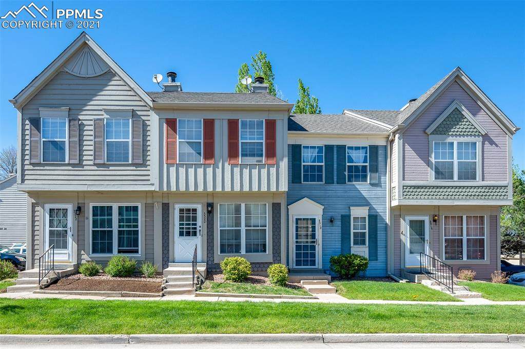 3318 Queen Anne Way - Photo 1