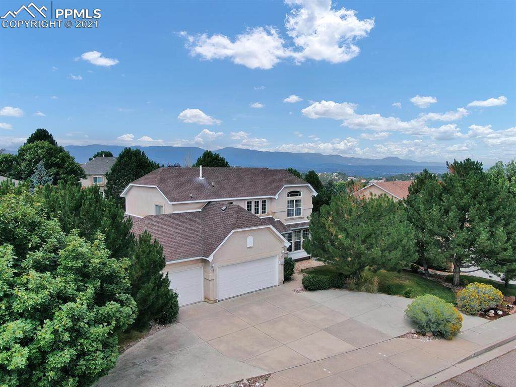 5630 Mercer Drive - Photo 1