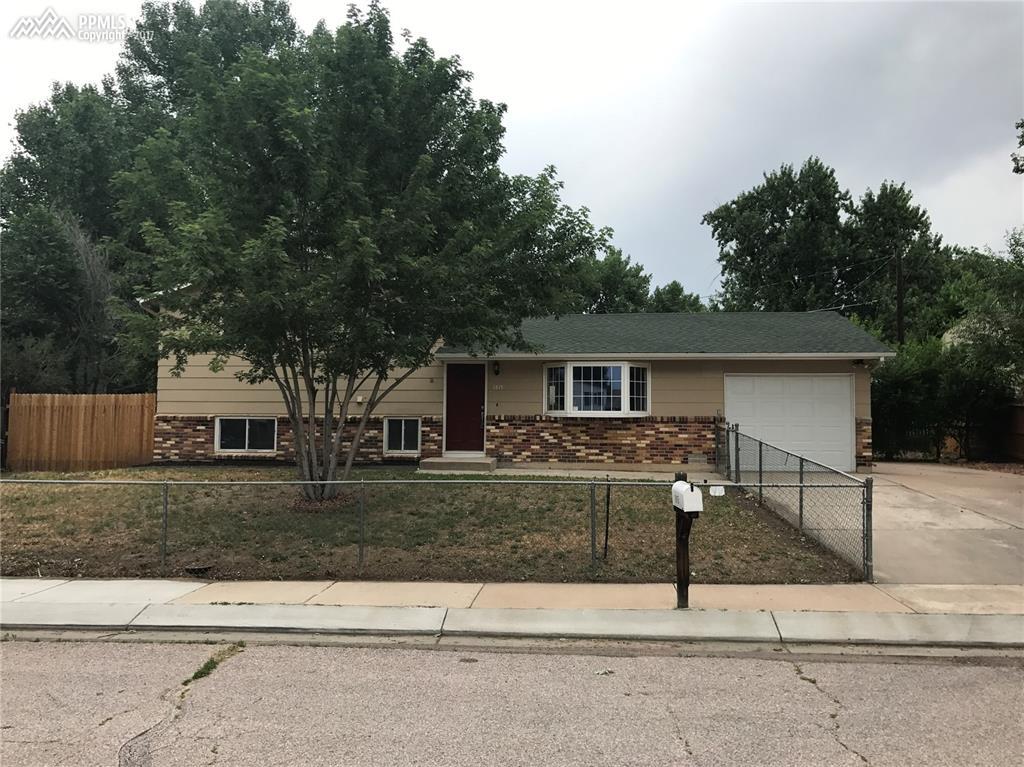1815 River Drive - Photo 1