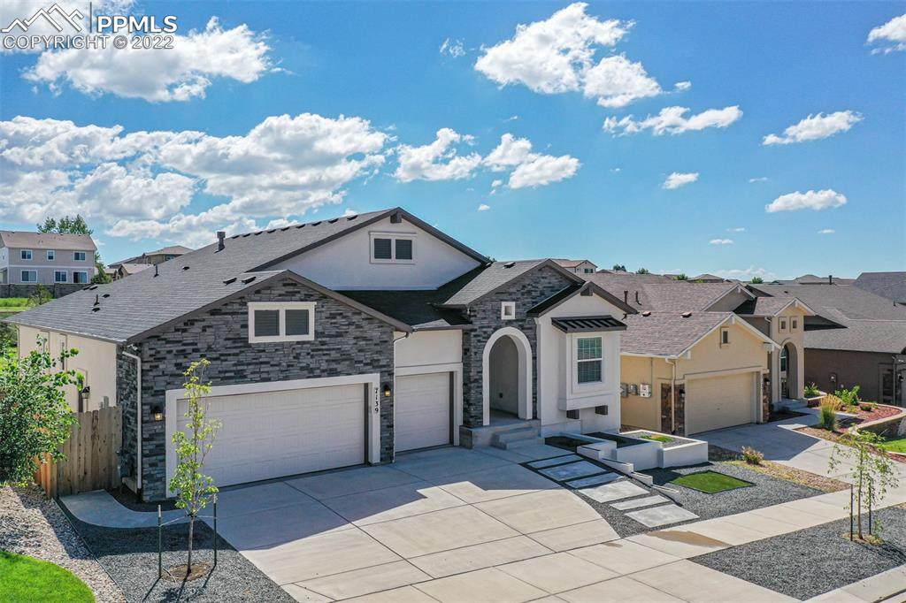 7139 Issaquah Drive - Photo 1
