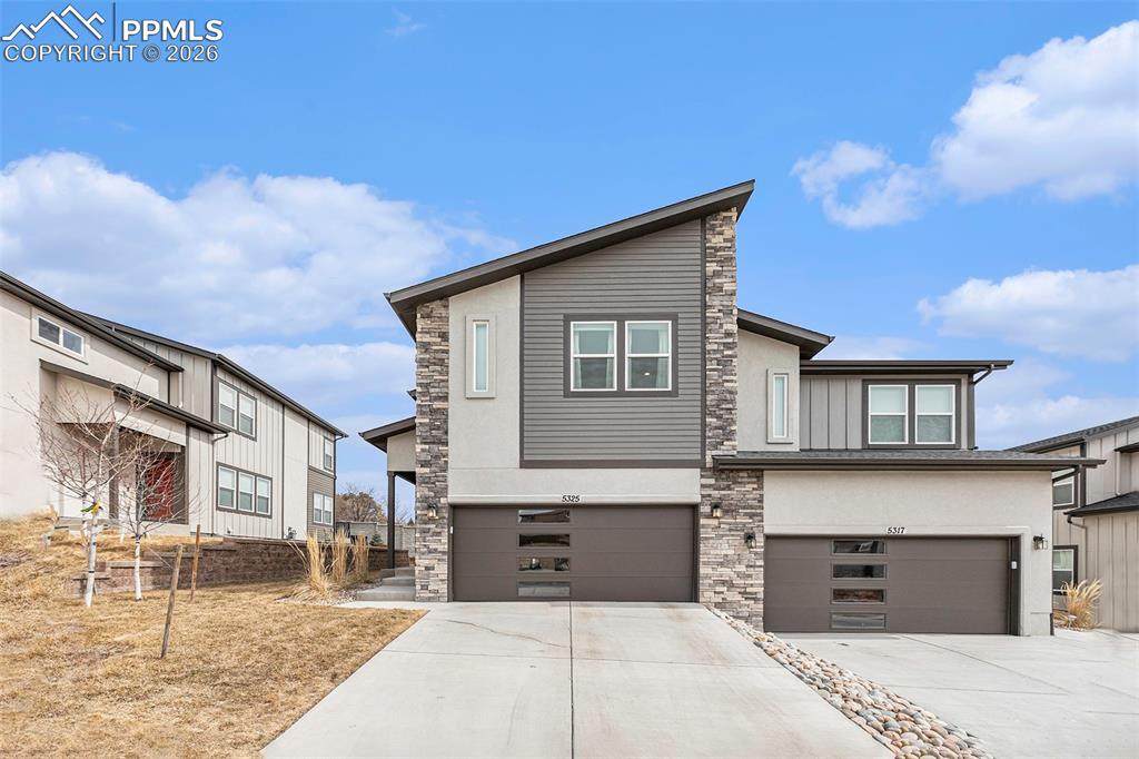 5325 Sky Top Lane - Photo 1