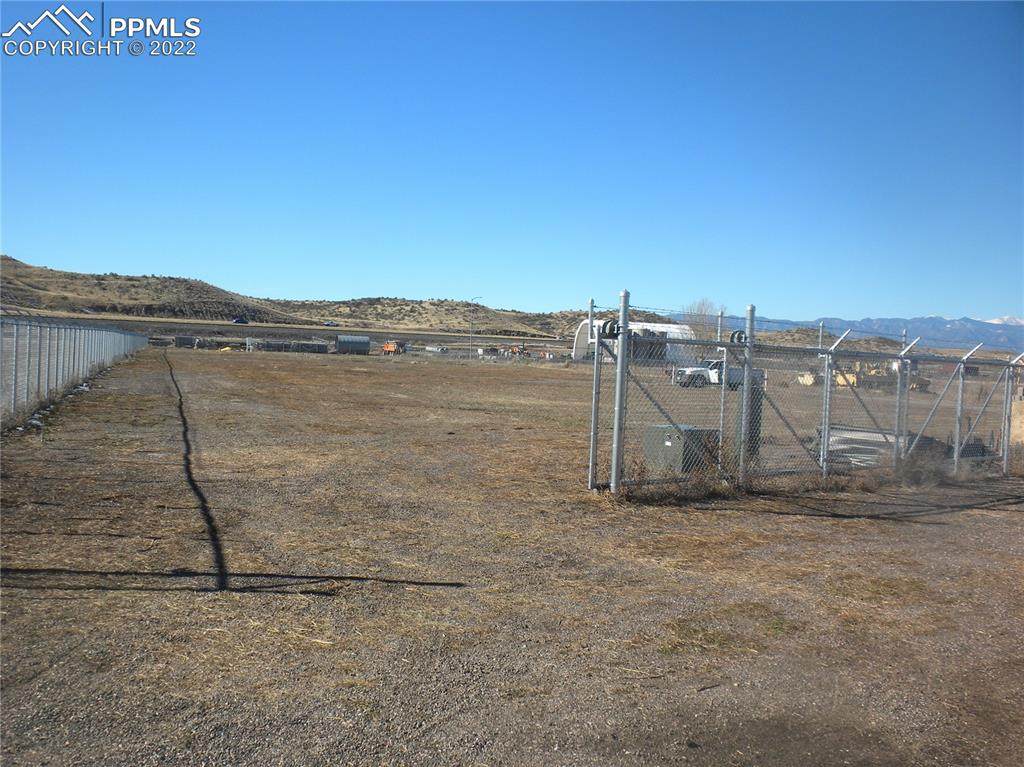 20170 Industry Avenue - Photo 1