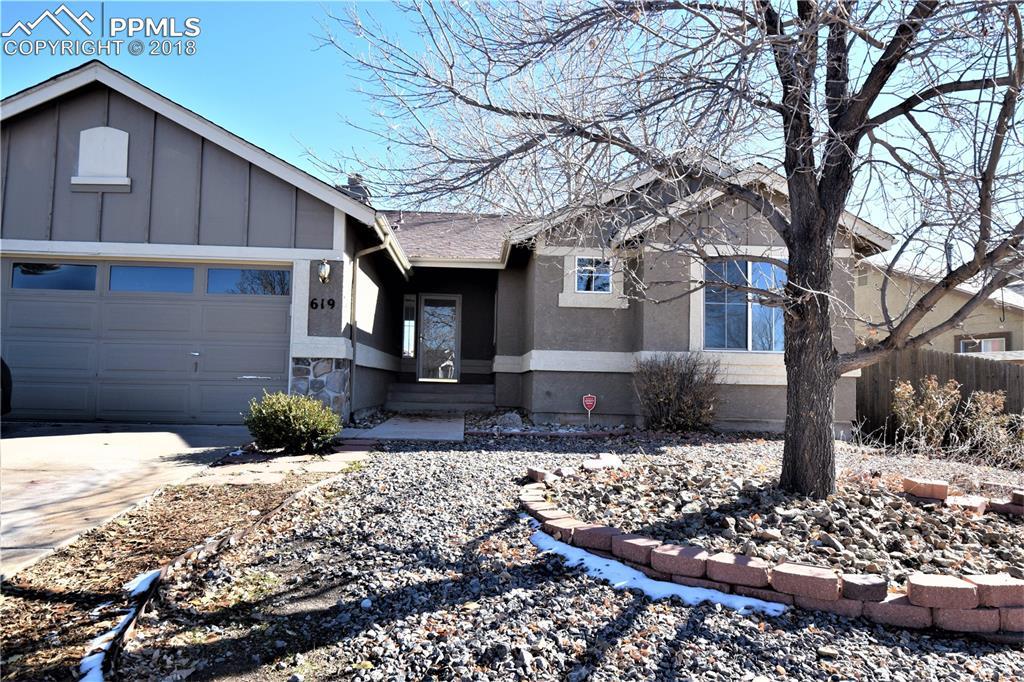 619 Sand Creek Drive - Photo 1