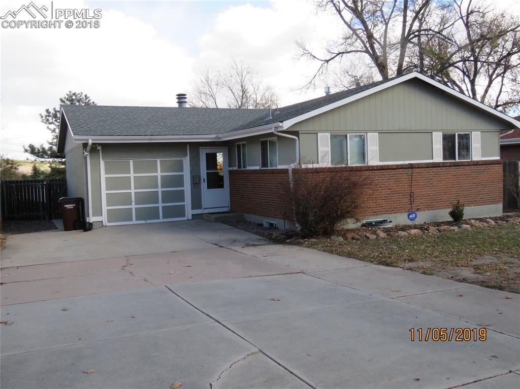 1923 Sussex Lane - Photo 1