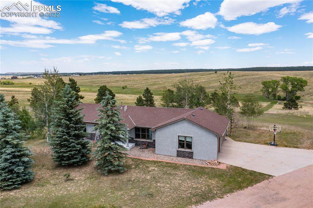 18715 Shannon Road - Photo 1