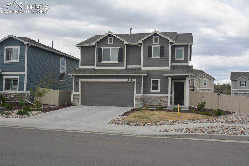 10628 Hidden Prairie Parkway - Photo 1